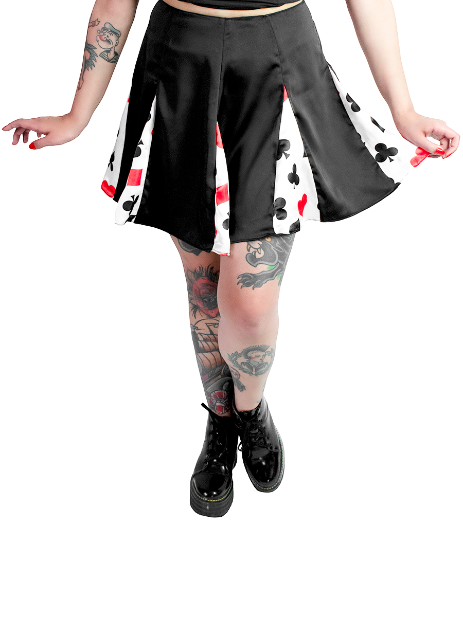 Saia Nesgas Baralho Naipes Alice