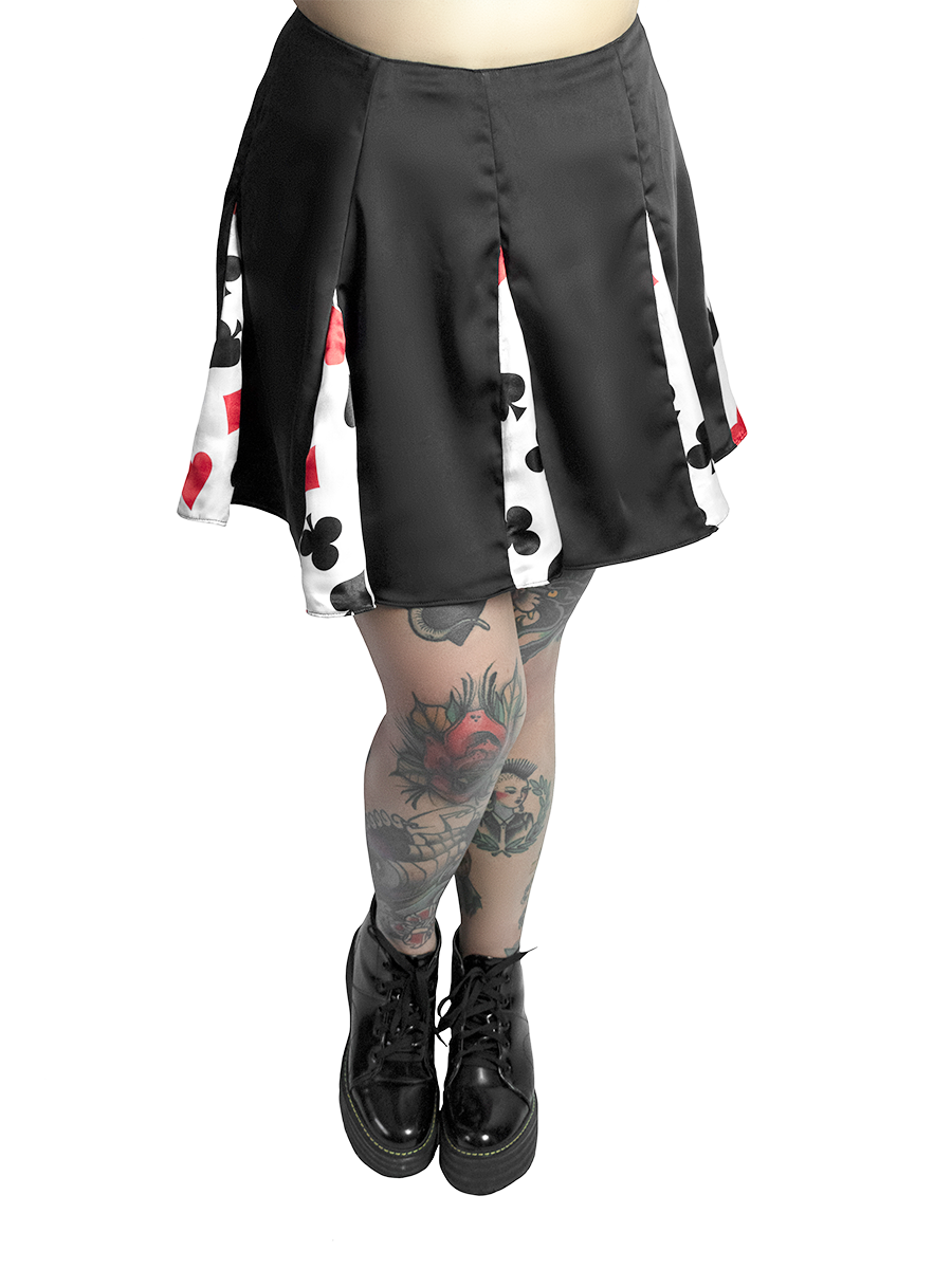 Saia Nesgas Baralho Naipes Alice