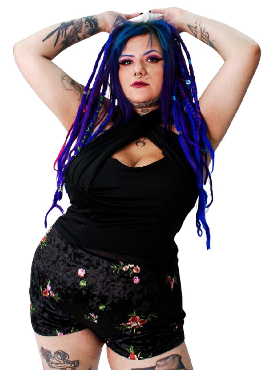 Shorts Hot Pants Veludo Bordado Jannet